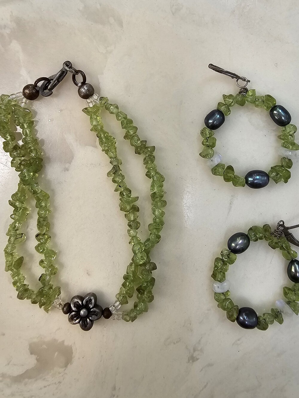 Peridot Green Beaded Double-Row Bracelet - Floral Accent With Earrings